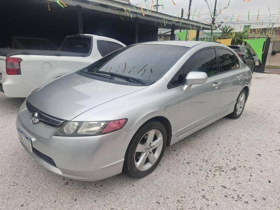 HONDA CIVIC 1.8 LXS 16V FLEX 4P AUTOMÁTICO
